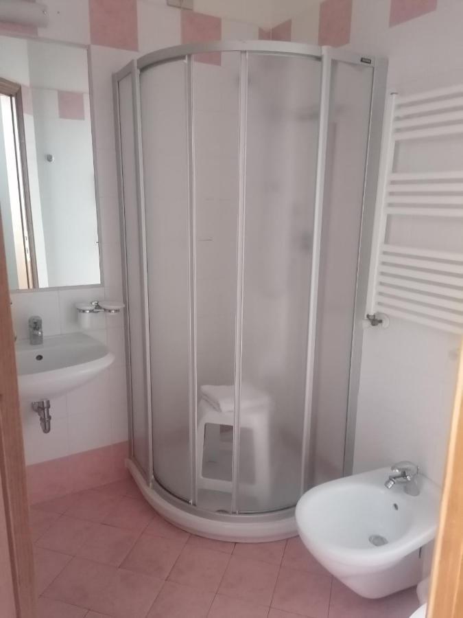 Hotel Villa Benvenuti Viareggio Esterno foto