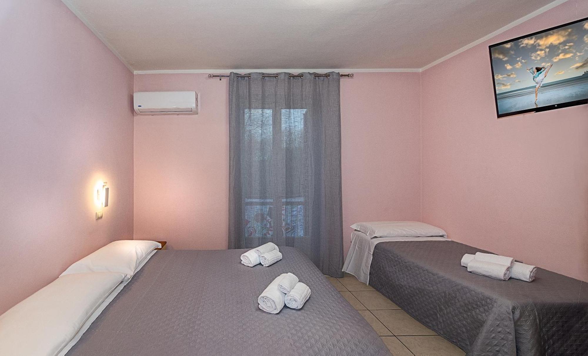 Hotel Villa Benvenuti Viareggio Esterno foto
