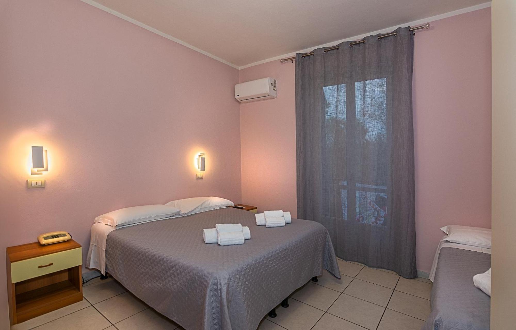 Hotel Villa Benvenuti Viareggio Esterno foto